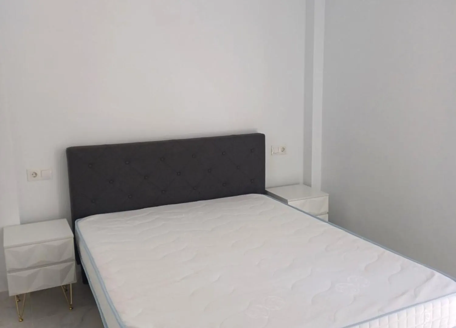 Beautiful Beachfront Newly Renovated 2 Bedroom Apartment With Swimming Pool And Garden San Luis de Sabinillas
